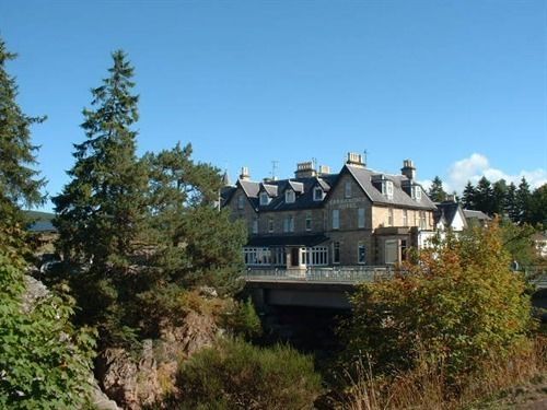 Отель Carrbridge Hotel